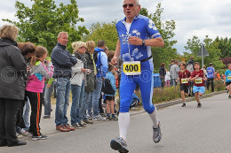 2012 06 03 wefr7993 2.dorflauf 800x600