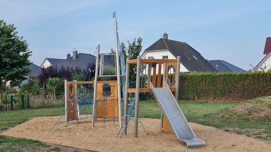 Spielplatzeroeffnung